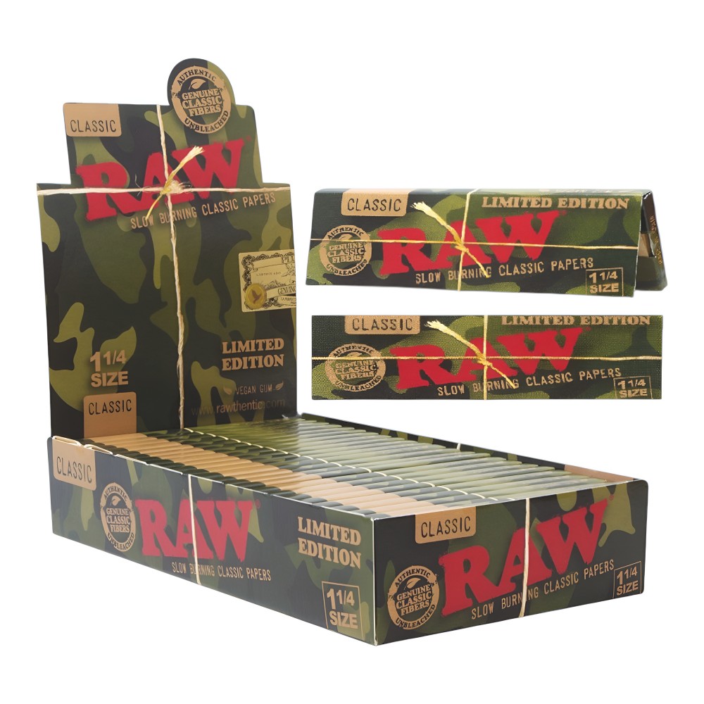 RAW Camo Rolling Papers 1¼ 50 Count Limited Edition Display of 24