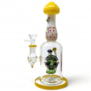 On Point Glass - 9" Mushroom Magic Sip the Spooky Water Pipe [MB1409]