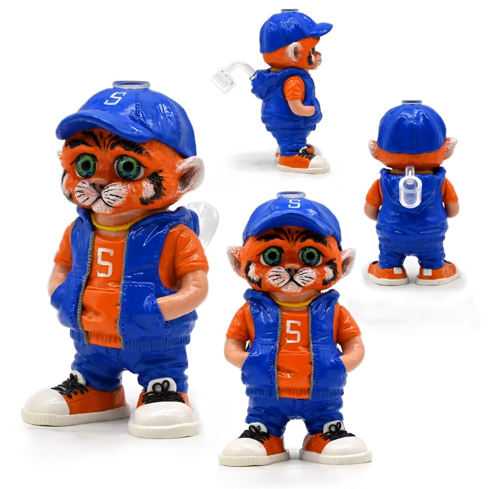 On Point Glass 8" Adorable Tiger Cub Sports Water Pipe